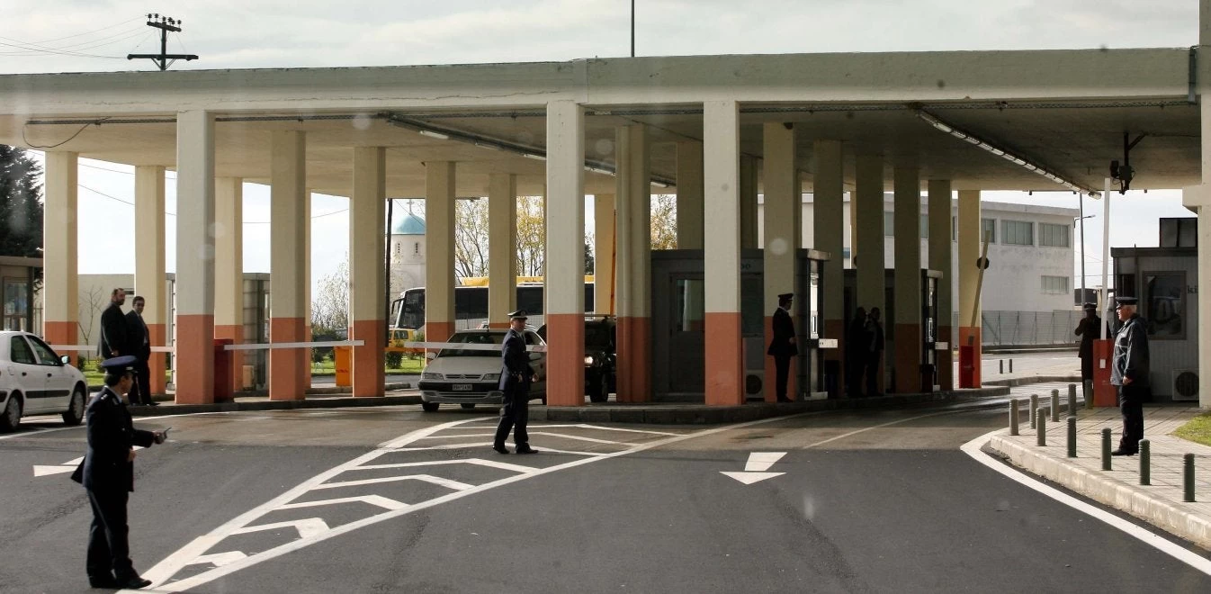 Ο Ερντογάν φτιάχνει τελωνείο-σαράι στους Κήπους (βίντεο)